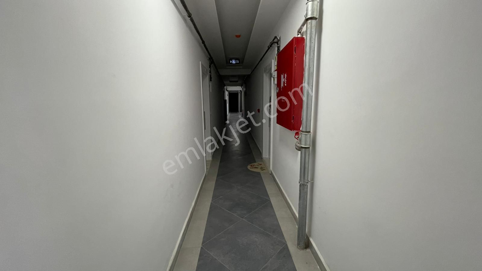 Cumhuriyet Mah 1+1 70 M2 Full Eşyalı Akıllı Ev - Görsel 8