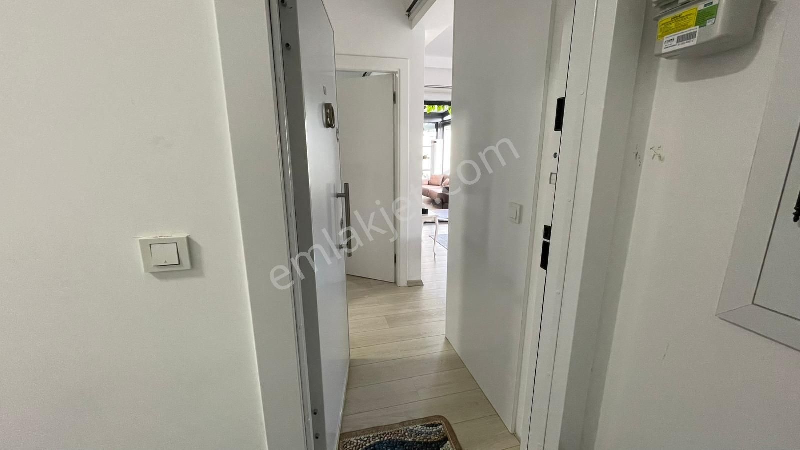 Cumhuriyet Mah 1+1 70 M2 Full Eşyalı Akıllı Ev - Görsel 13