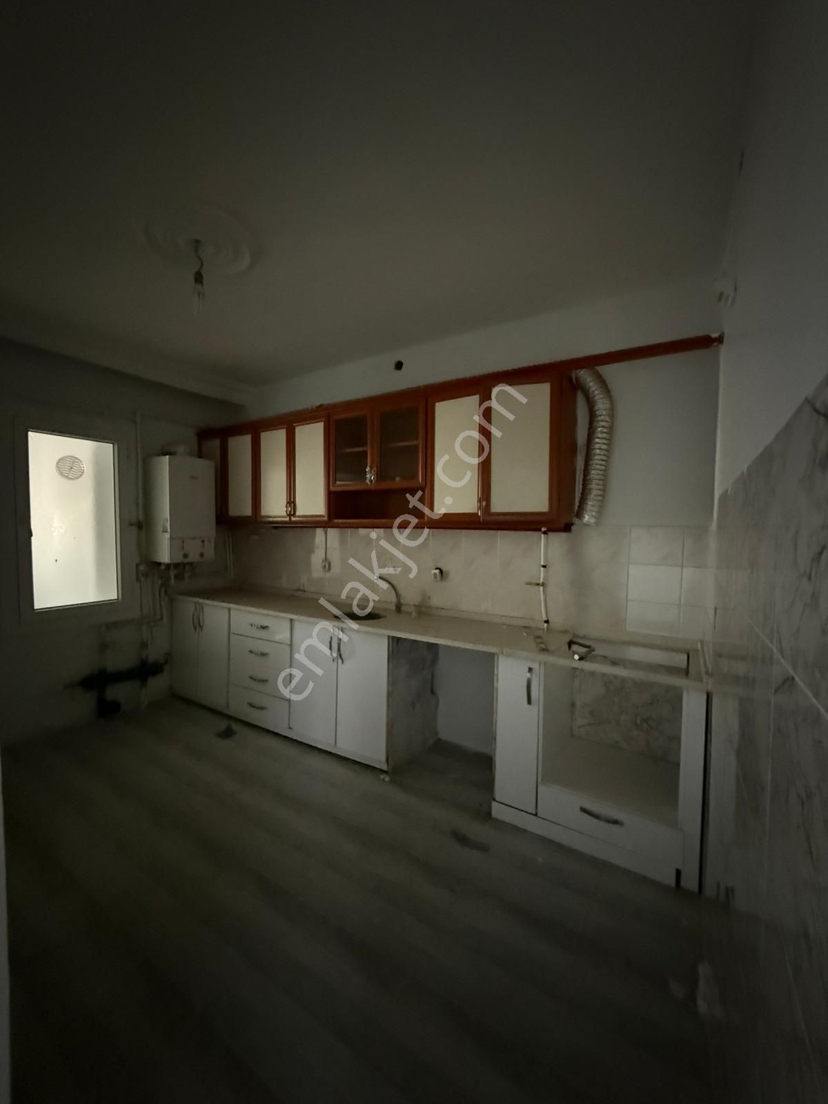 Doğan Emlak'tan Gazikent'te Satılık 6+1 Doğalgazlı Dublex Bina - Görsel 10