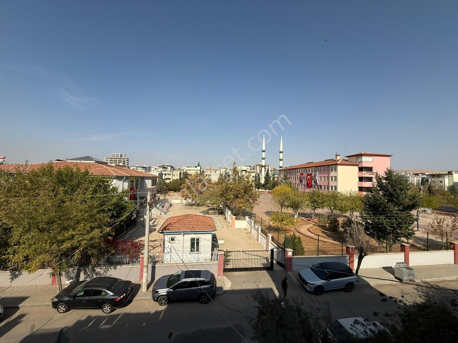 Doğan Emlak'tan Gazikent'te Satılık 6+1 Doğalgazlı Dublex Bina - Görsel 3