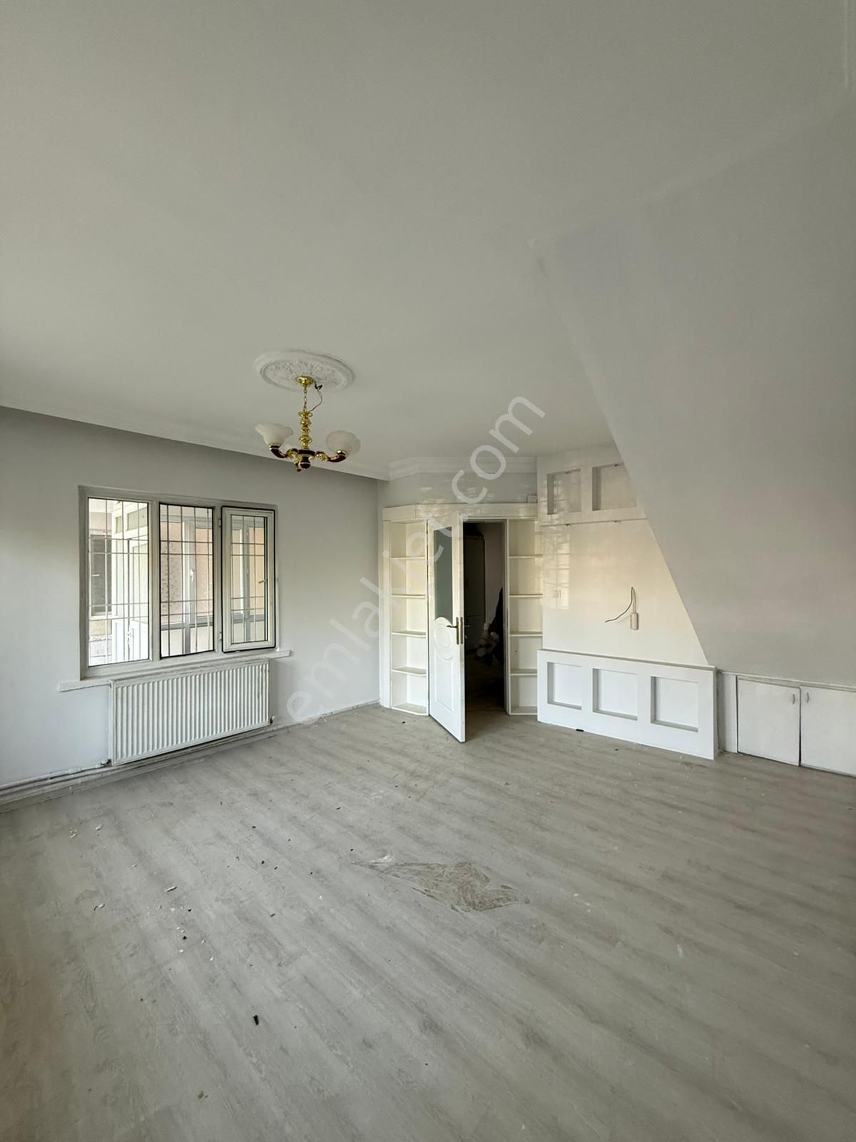 Doğan Emlak'tan Gazikent'te Satılık 6+1 Doğalgazlı Dublex Bina - Görsel 17