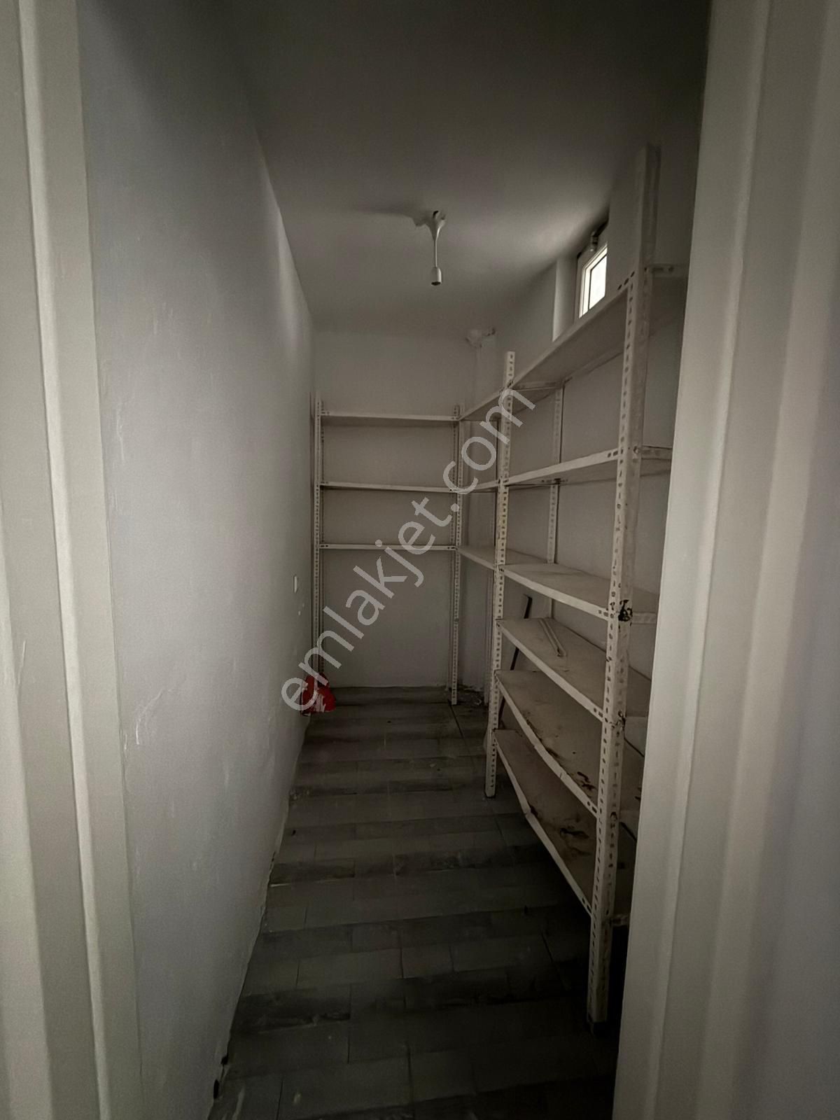 Doğan Emlak'tan Gazikent'te Satılık 6+1 Doğalgazlı Dublex Bina - Görsel 14