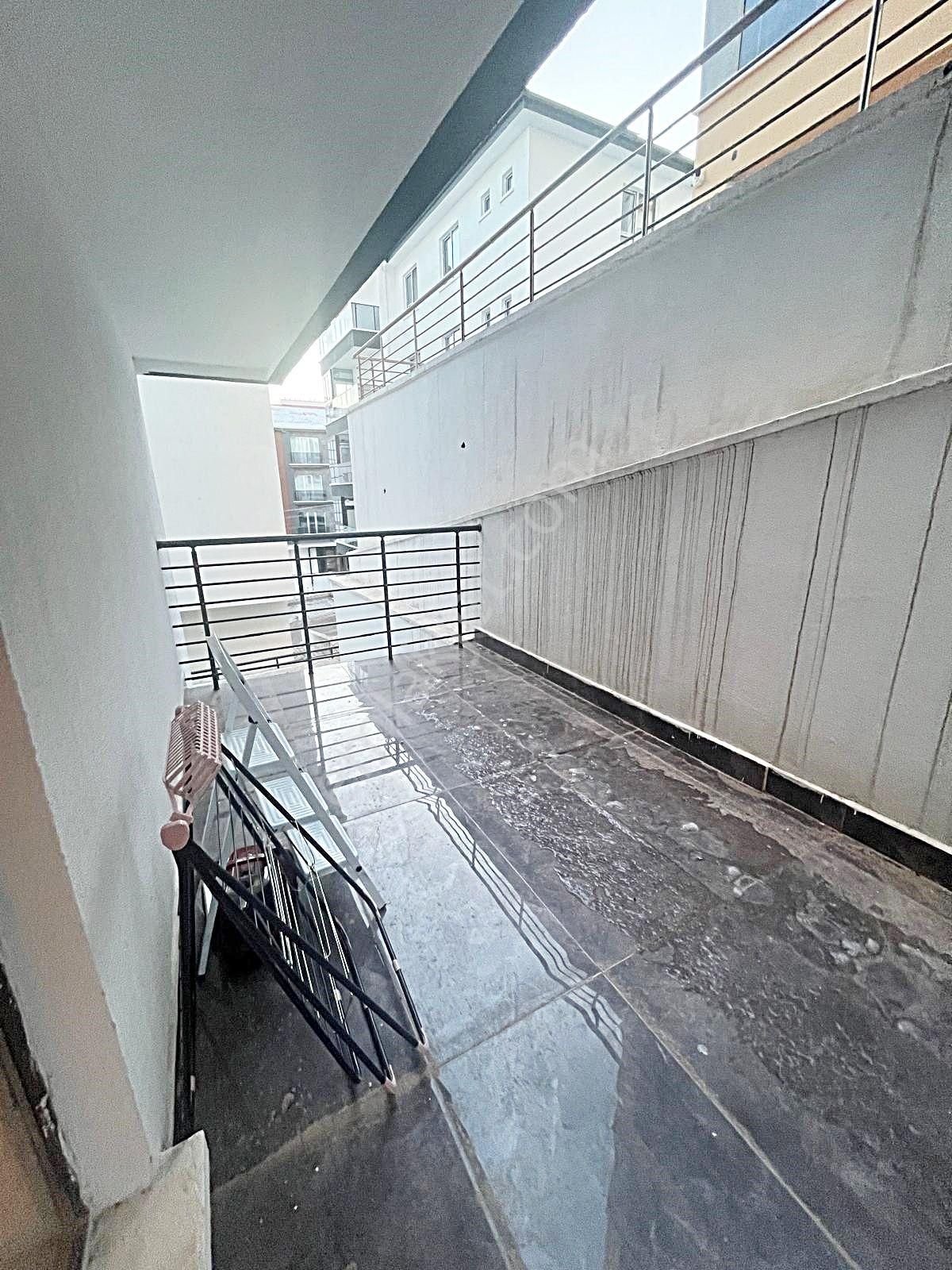 Ankara Keçiörende Eşyalı Satılık Zemin Katta Yeni Bina Güney Cep Yapılı - Görsel 15