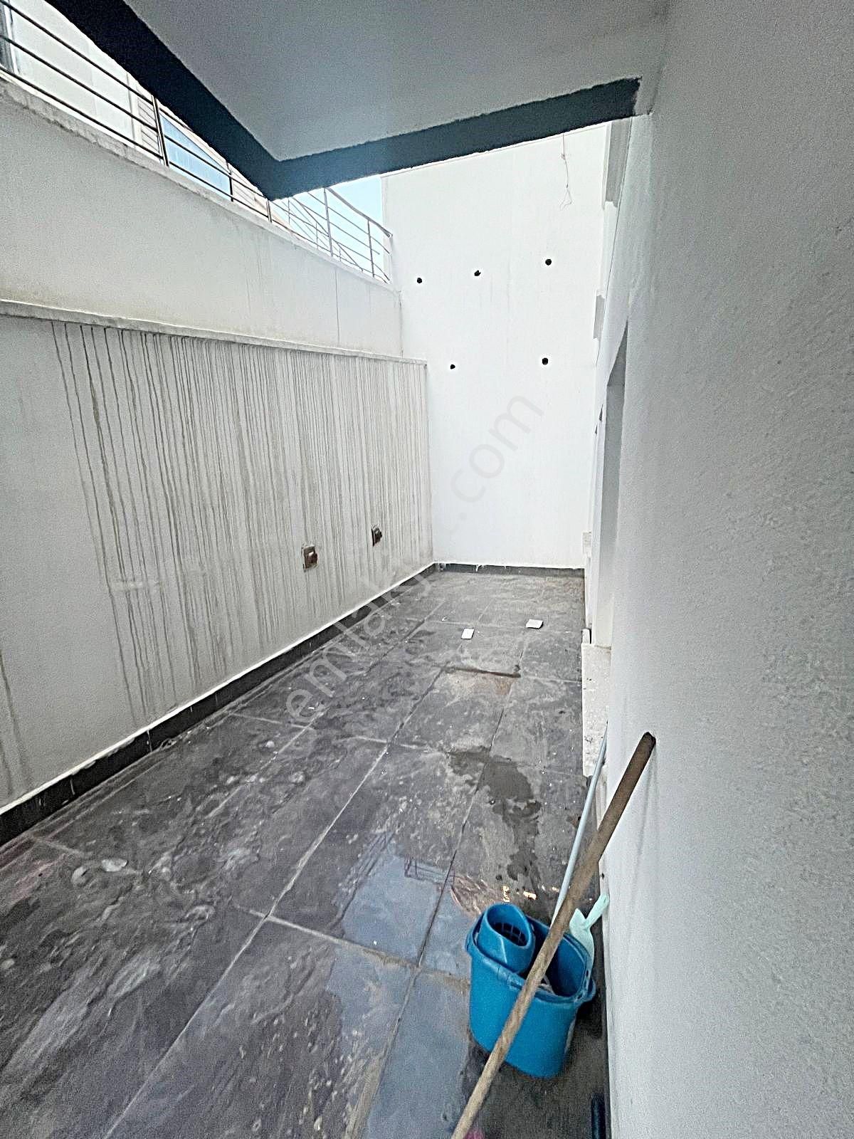 Ankara Keçiörende Eşyalı Satılık Zemin Katta Yeni Bina Güney Cep Yapılı - Görsel 8