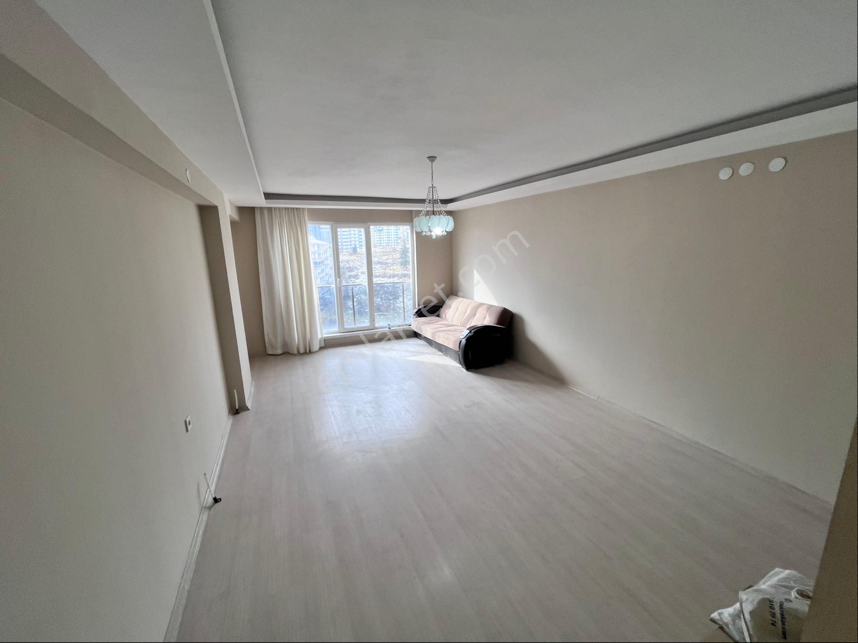 Gerede Emlaktan Yeni Binada Geniş Ferah 4+1 - Görsel 27