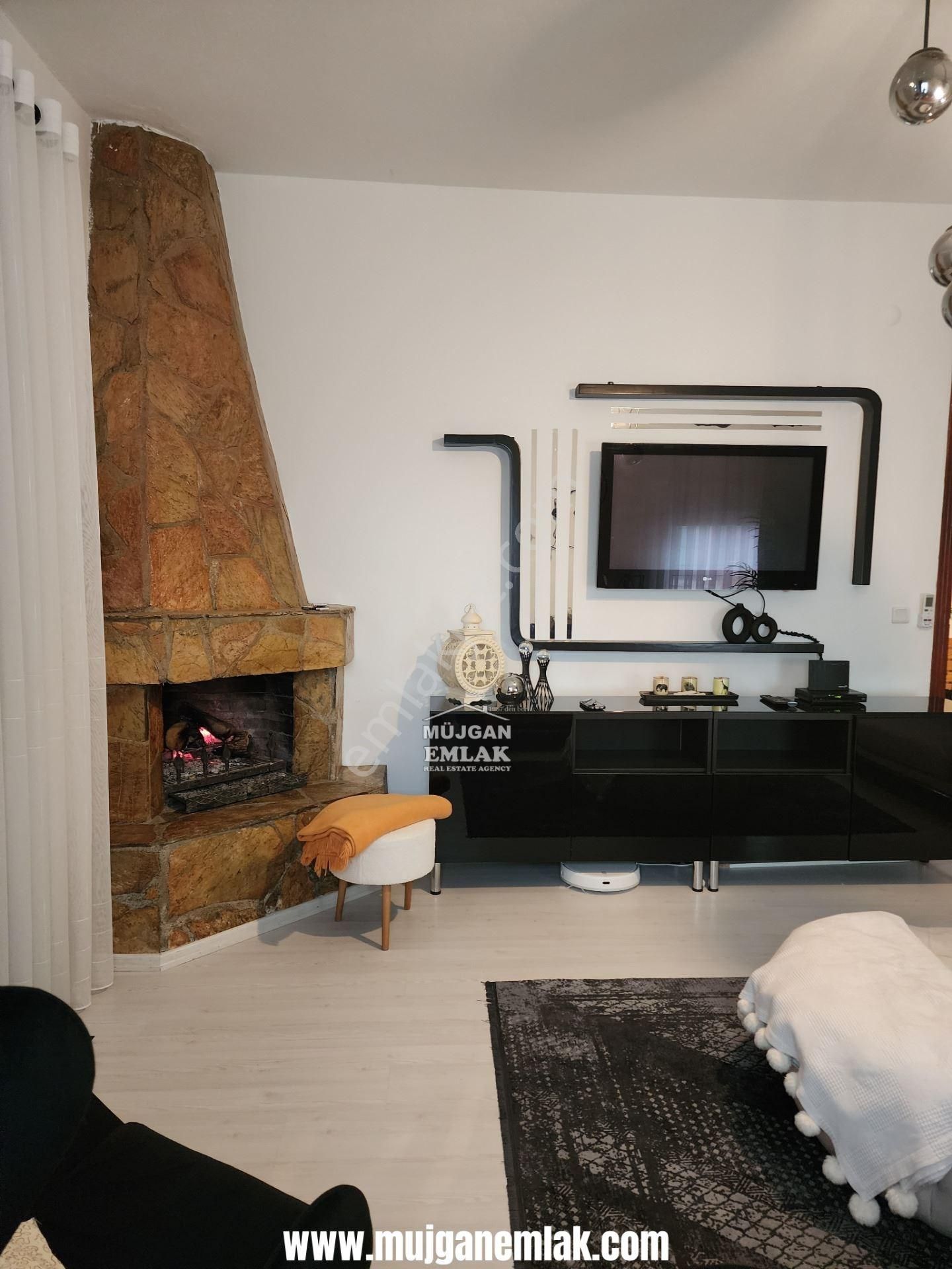 Müjgan Emlaktan Beldibinde Site İçinde Müstakil 3 Katlı Villa - Görsel 10