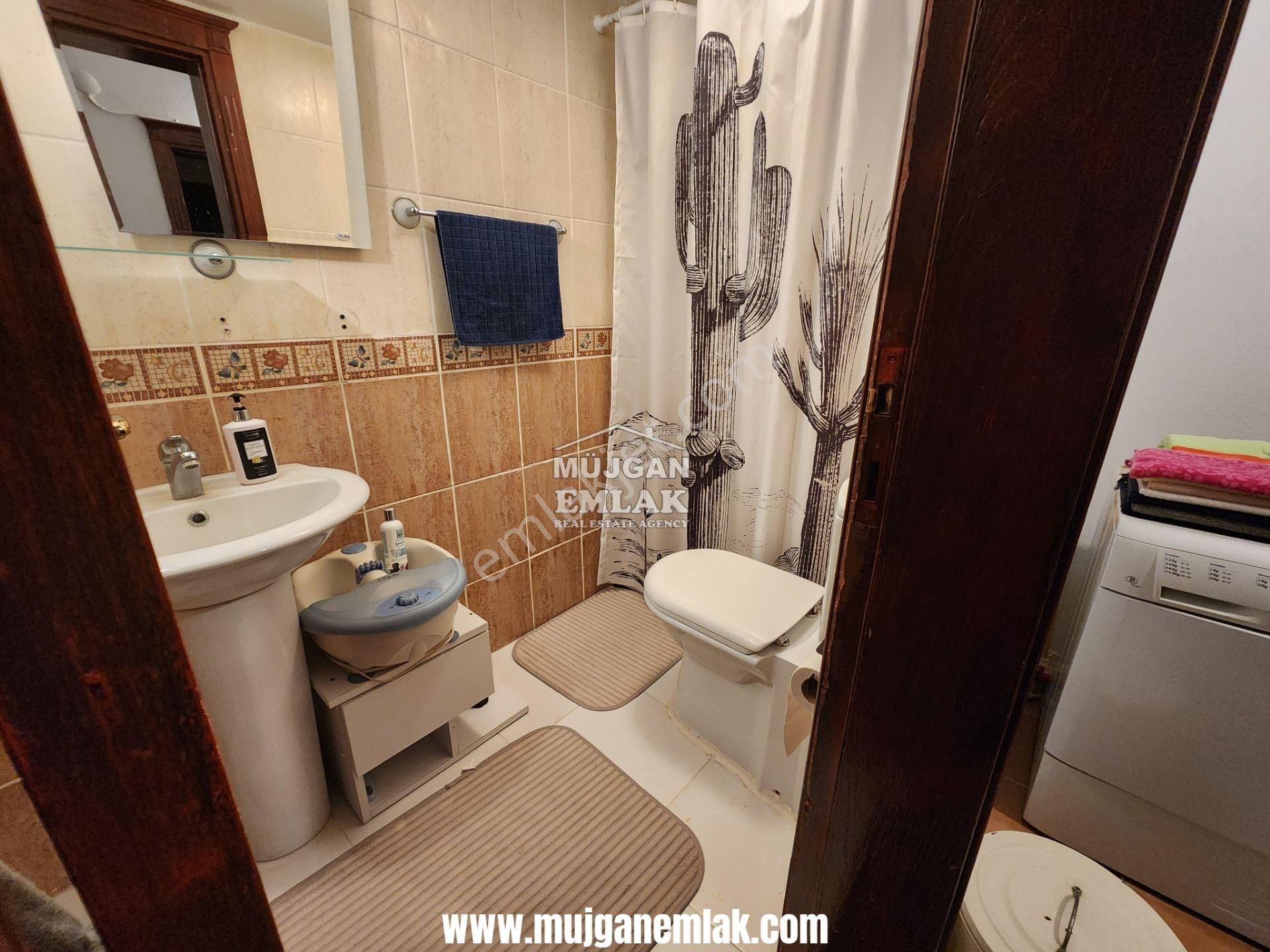 Müjgan Emlaktan Beldibinde Site İçinde Müstakil 3 Katlı Villa - Görsel 35