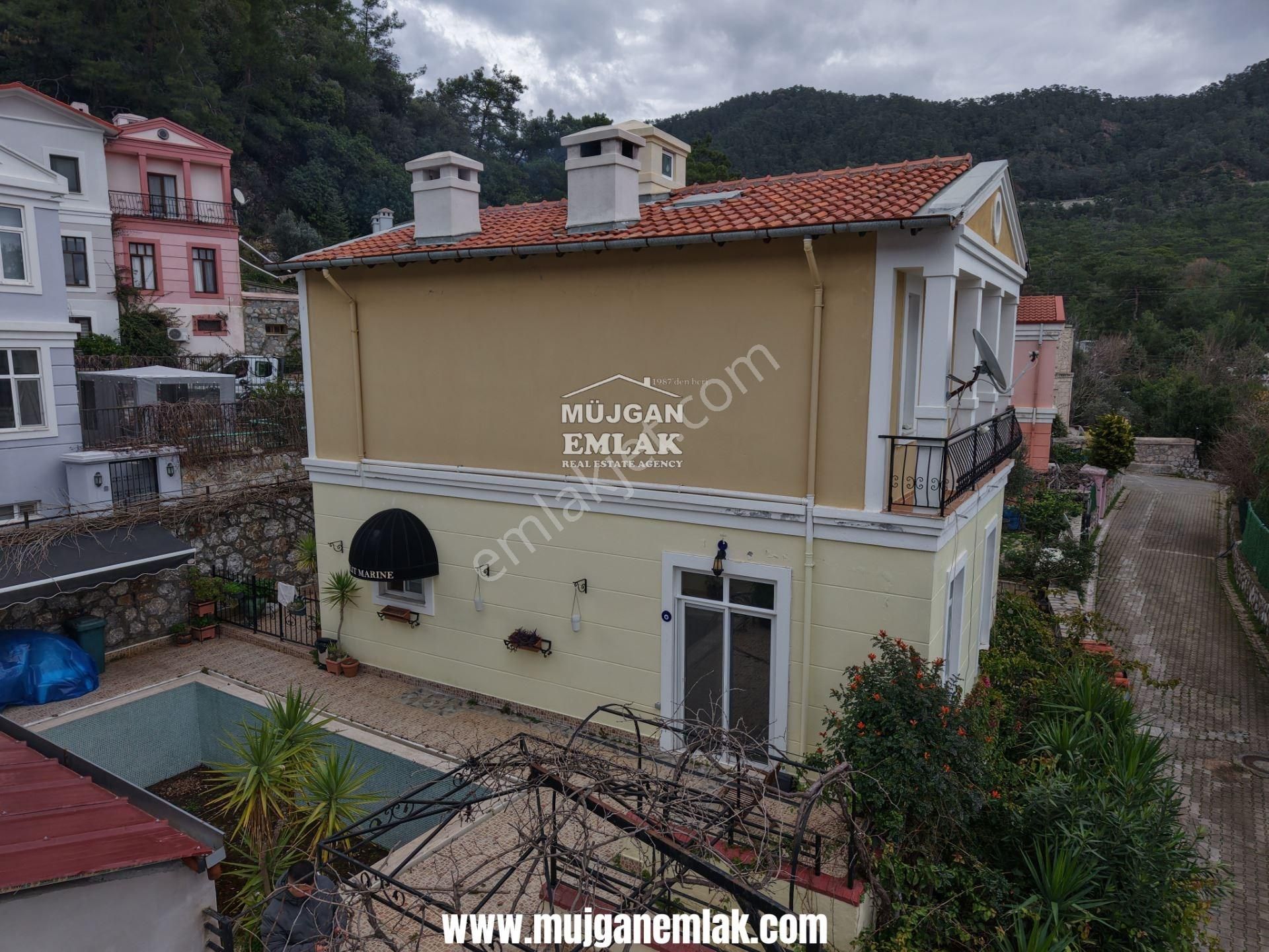 Müjgan Emlaktan Beldibinde Site İçinde Müstakil 3 Katlı Villa - Görsel 4