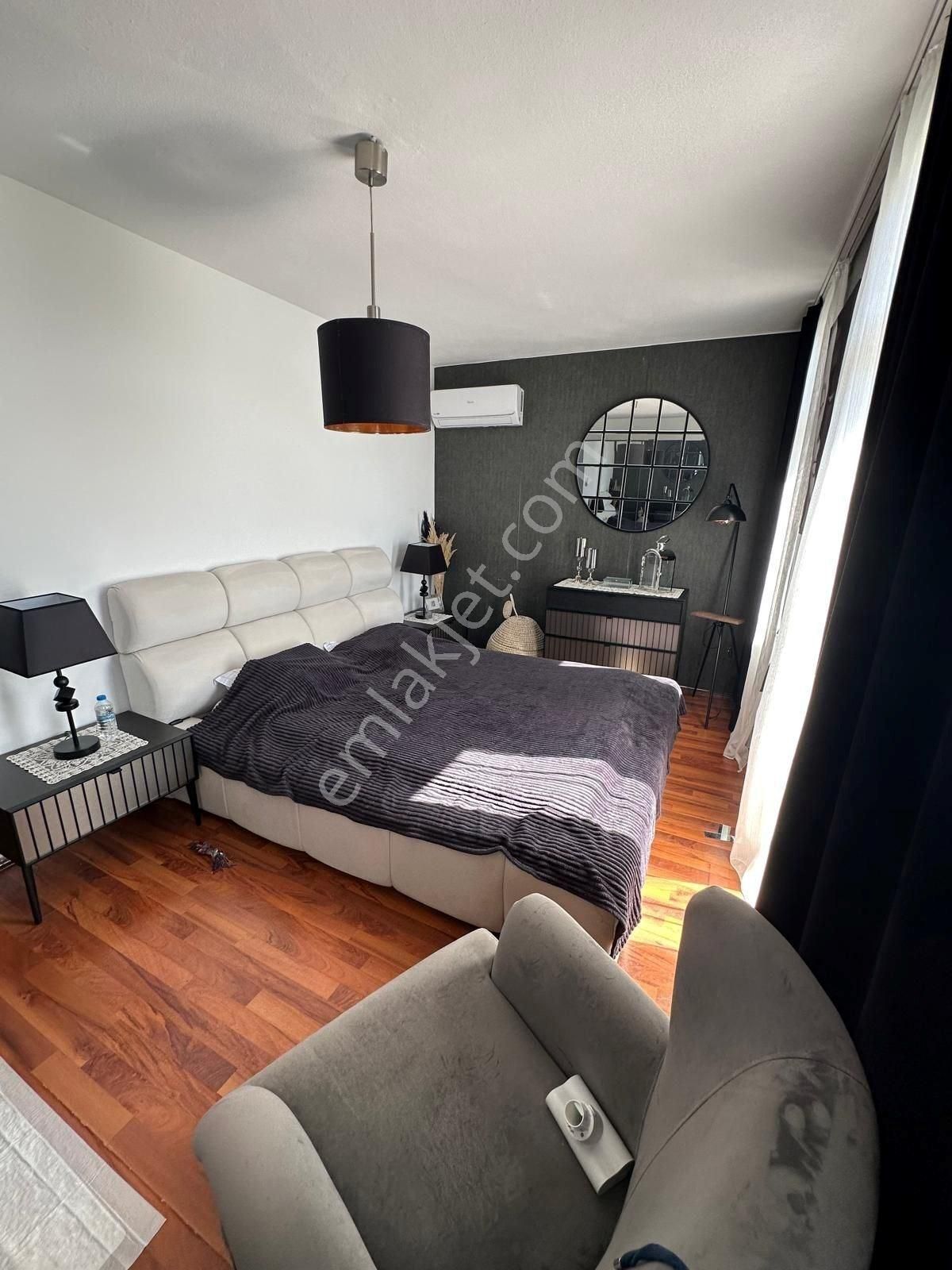 Müjgan Emlaktan Beldibinde Site İçinde Müstakil 3 Katlı Villa - Görsel 25