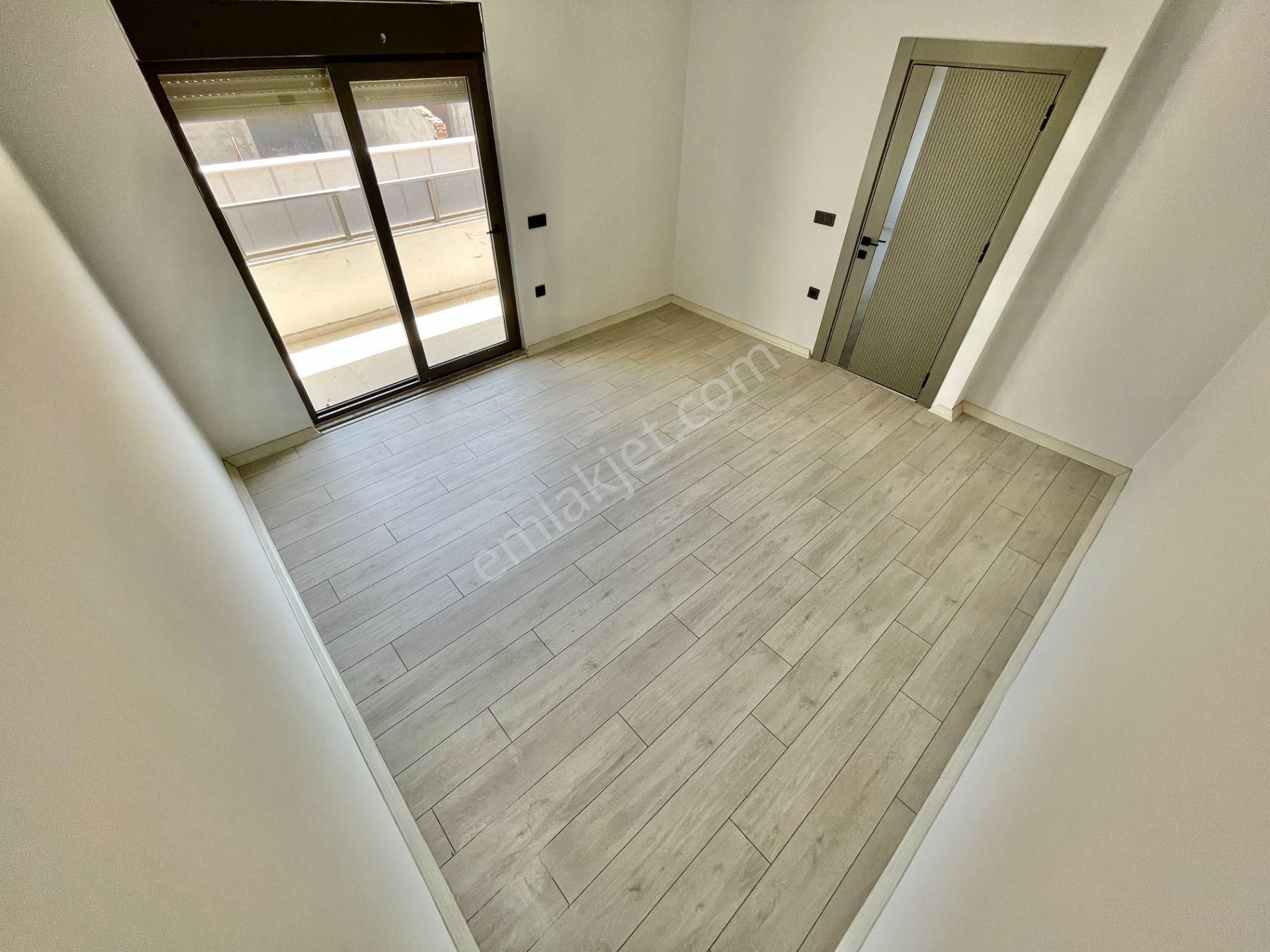 Berkay Demirel'den Altınkumda Ferah Doğalgazlı 140m2 2+1 Dubleks - Görsel 30