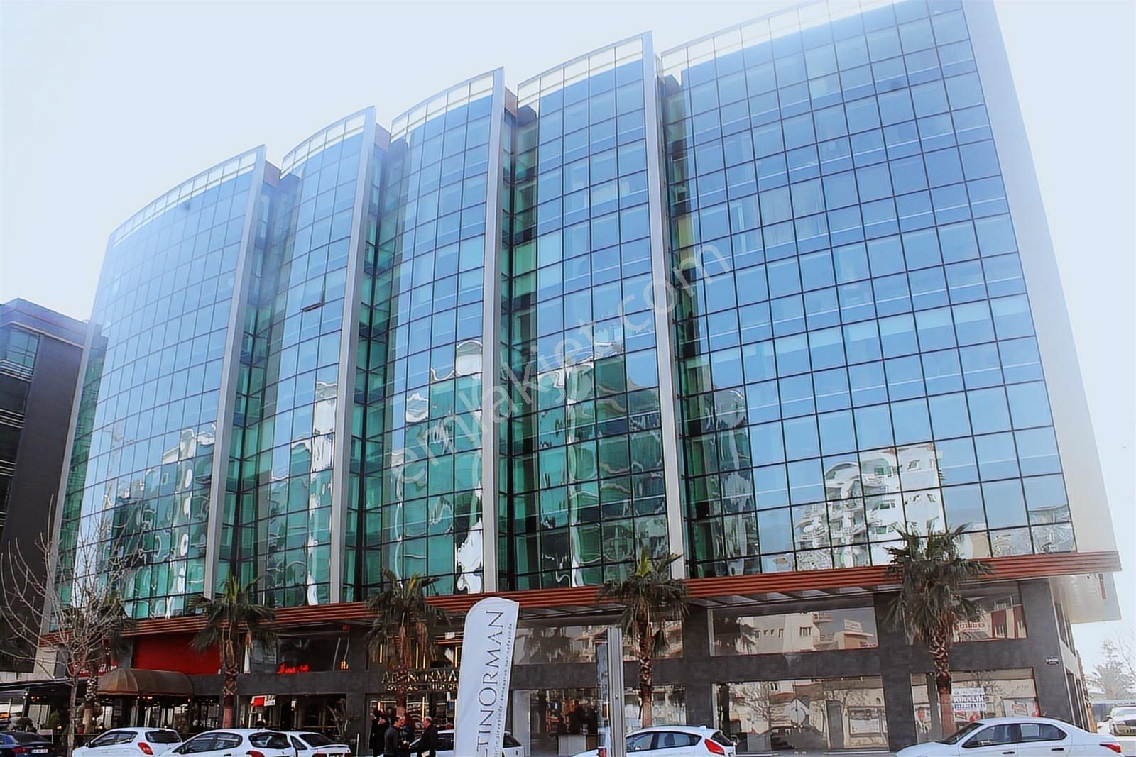 Park Office'de 3+1 Balkonlu Kiralık Ofis - Görsel 10