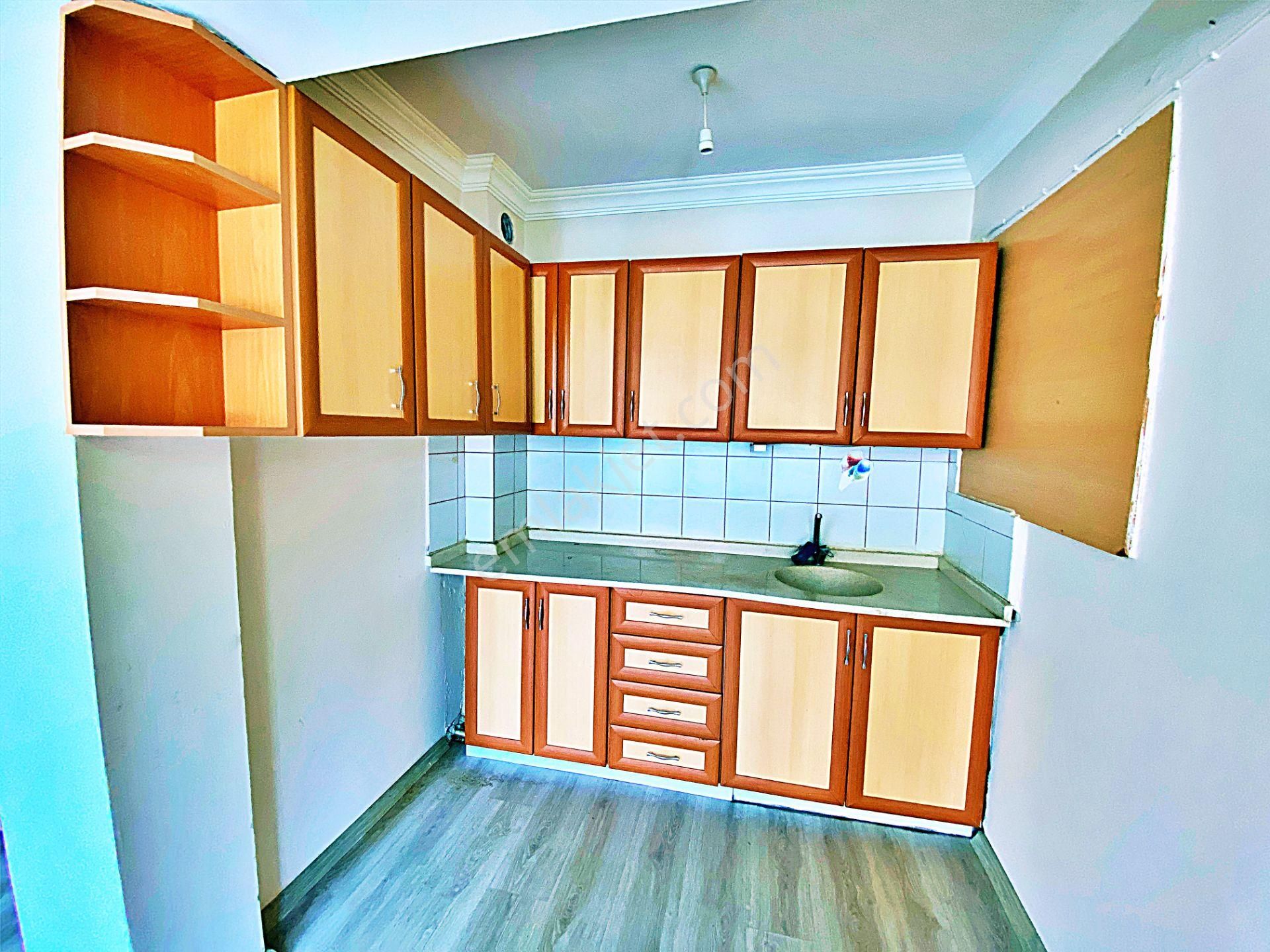 🌀gültaş Emlaktan Edremit’te Satılık 1+1 Merkezde–hem Yaşamlık Hem Yatırımlık! Daire - Görsel 5