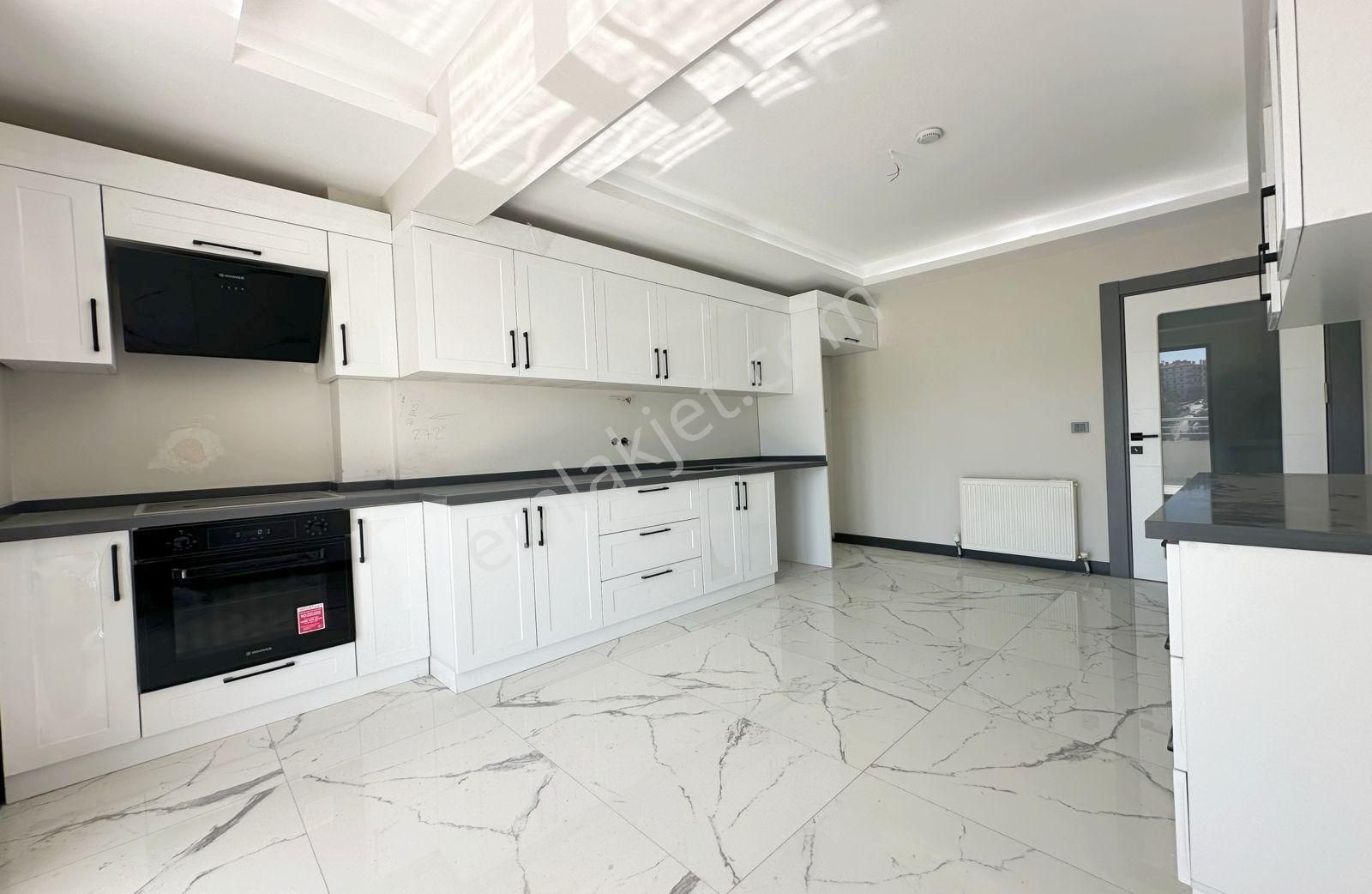 Şafak'tan Anka Palas Sitesi'nde 3+1 Ultra Lüks 9.kat Manzaralı - Görsel 14