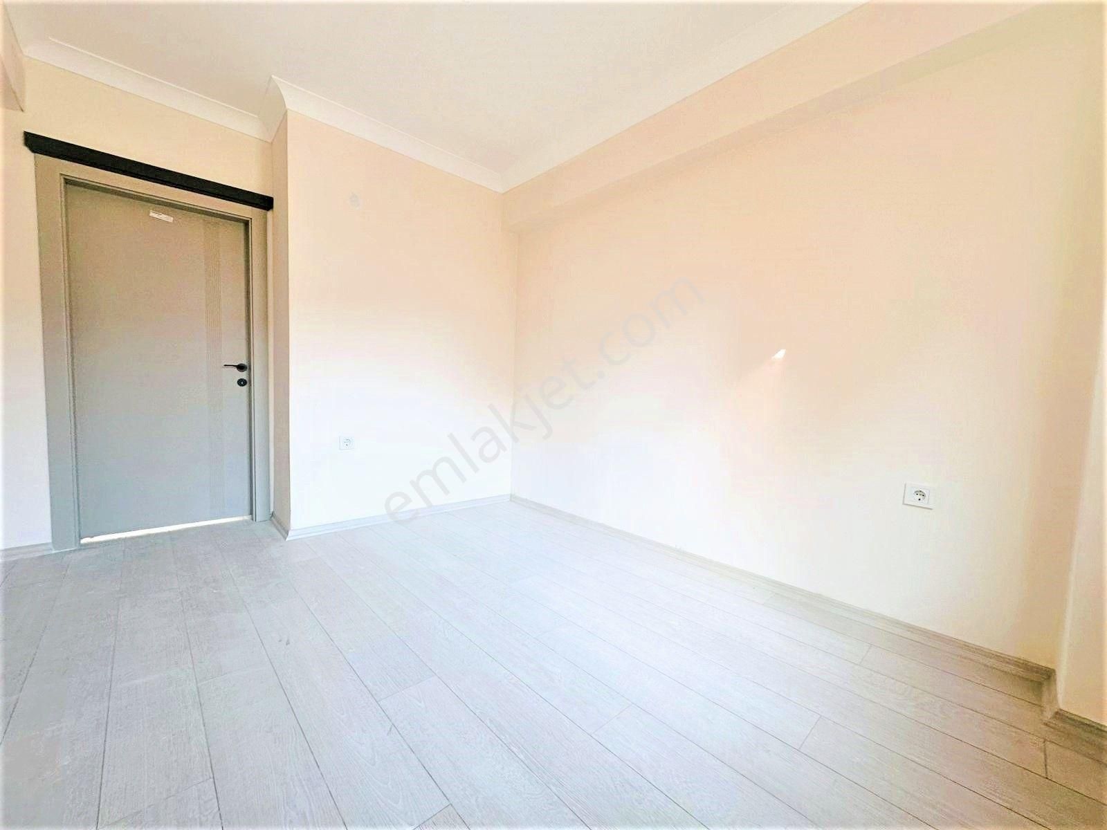 🌀gültaş Emlaktan Edremitte Satılık Ön Cephe Uygun Fiyatlı 1+1 Daire - Görsel 30