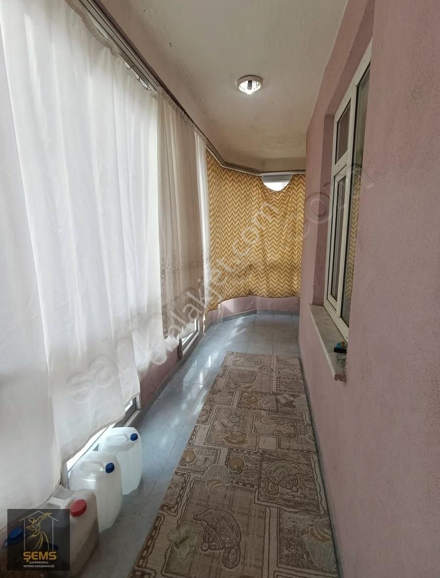 Eminevim Ve Banka Kredisine Uygun Bakımlı Arakat 3+1 - Görsel 24