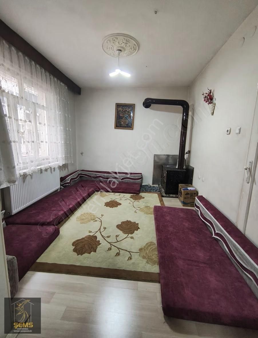 Eminevim Fuzuleve Uygun Arakat Merkezi Lokasyonlu 4+1 Daire - Görsel 14