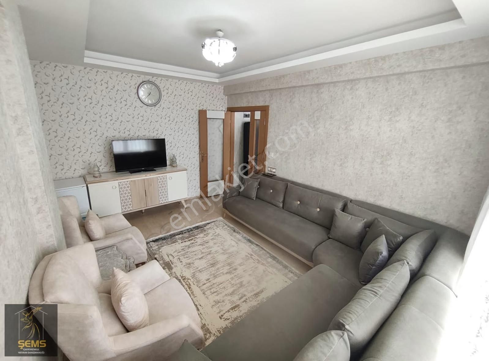 Başakşehir Sitesinde Masrafsız Bakımlı 2+1 Daire