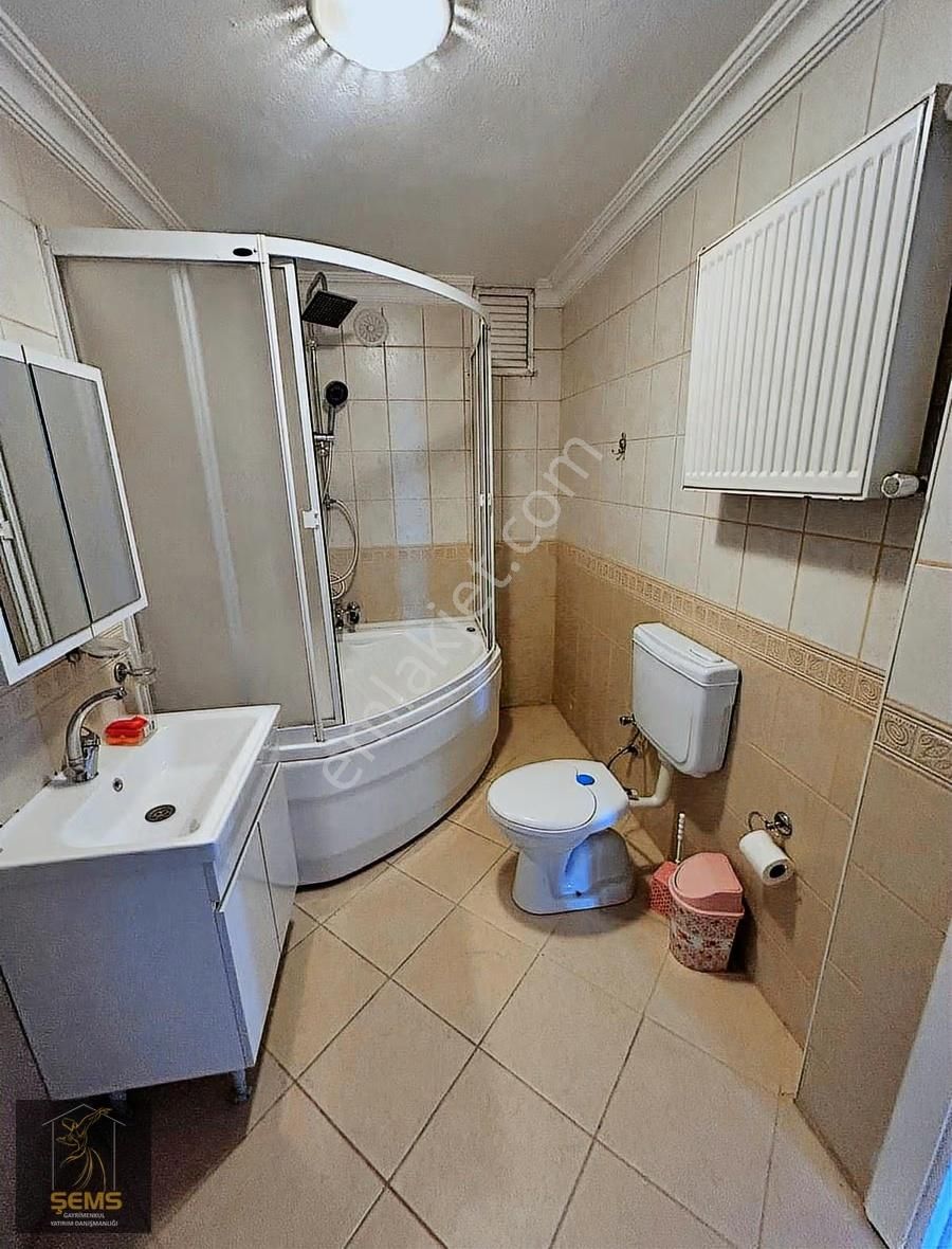 Eminevime Uygun Jandarma Karşısı Kapalı Otoparklı Fetih Cad Üze - Görsel 12