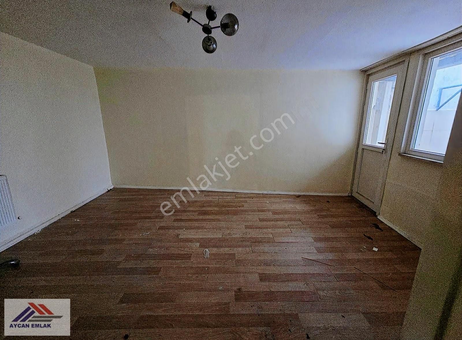 Aycan,dan Maşuklar Yokuşu Üzerinde Bahçeli 3+1 - Görsel 7