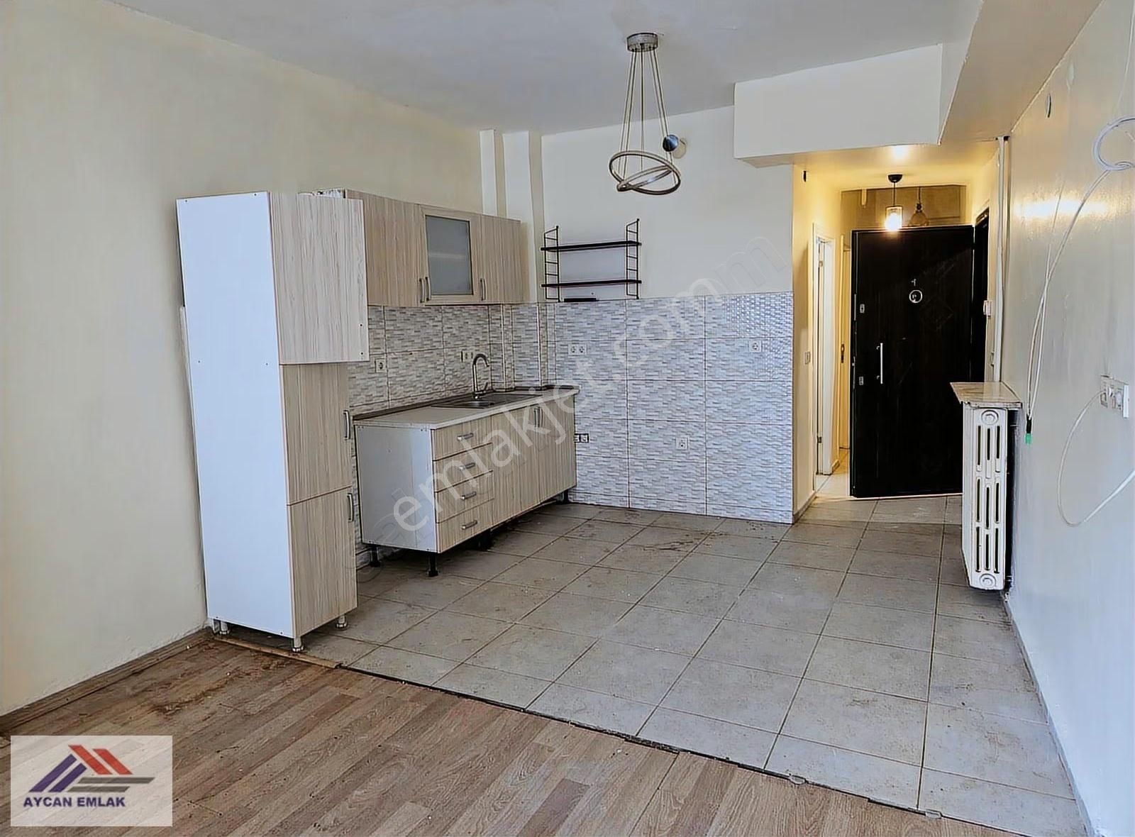 Aycan,dan Maşuklar Yokuşu Üzerinde Bahçeli 3+1 - Görsel 13