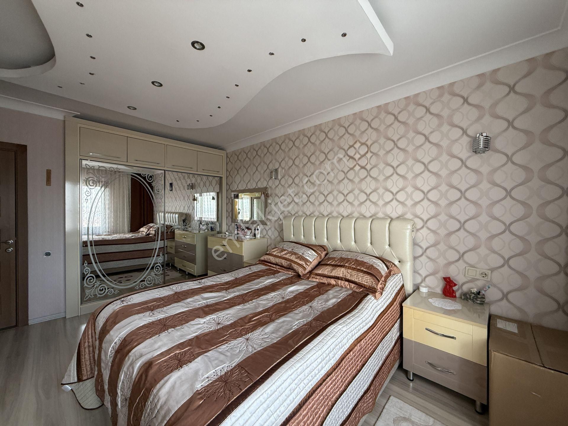 Kalecik Emlak'tan Merkez Mahallesin'de Manzaralı Sitede 4+1 Daire - Görsel 18