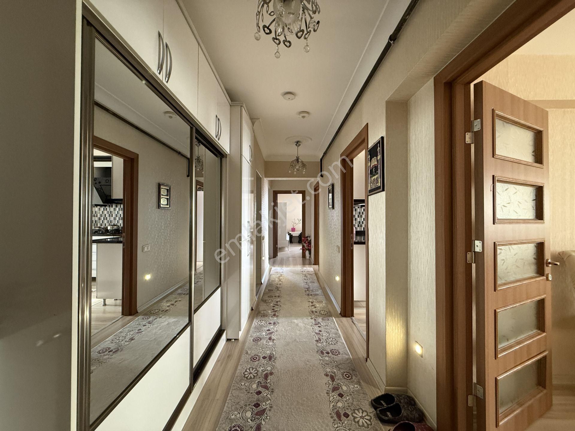 Kalecik Emlak'tan Merkez Mahallesin'de Manzaralı Sitede 4+1 Daire - Görsel 20