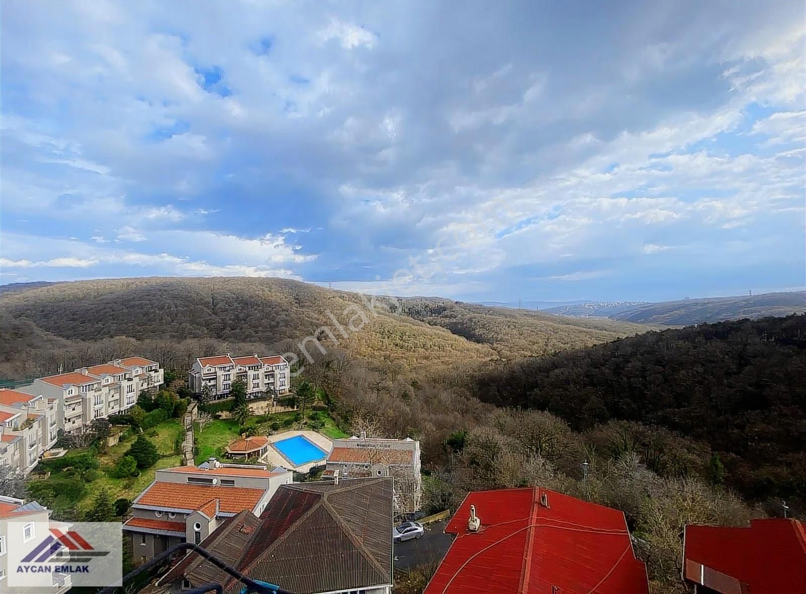 'aycan ' Bahceköy Merkezde Ana Cadde Paralerinde Orman Manzarali