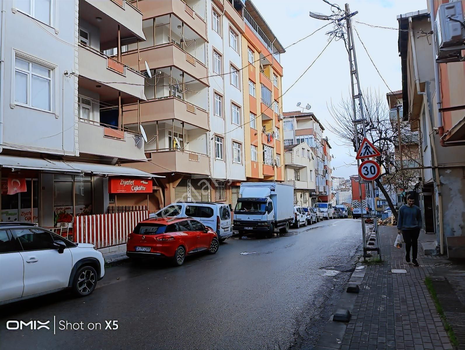 Pendik Çamçeşme Mahallesi'nde Kiralık 120m2 Kombili 3+1 Daire - Görsel 17