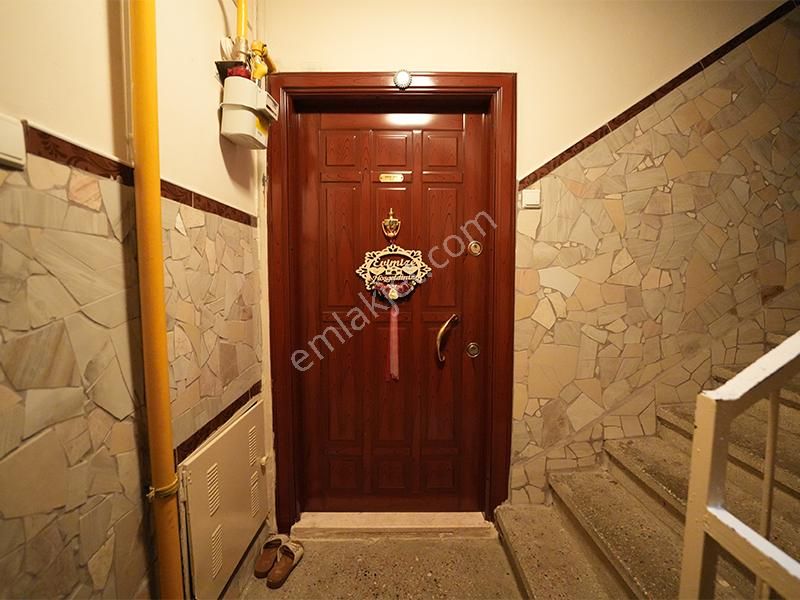 Cumartesi Pazarı Civarı Merkezi Konum Satılık 3+1 Ara Kat Daire - Görsel 2