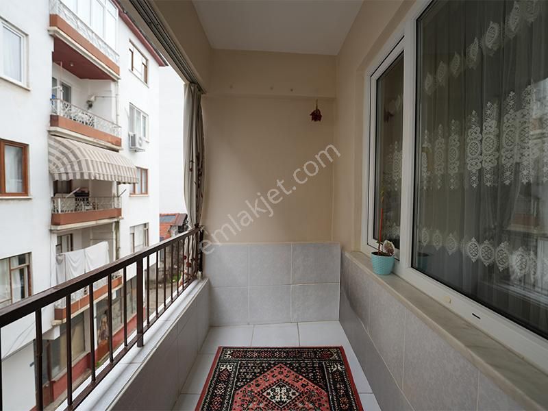Cumartesi Pazarı Civarı Merkezi Konum Satılık 3+1 Ara Kat Daire - Görsel 18