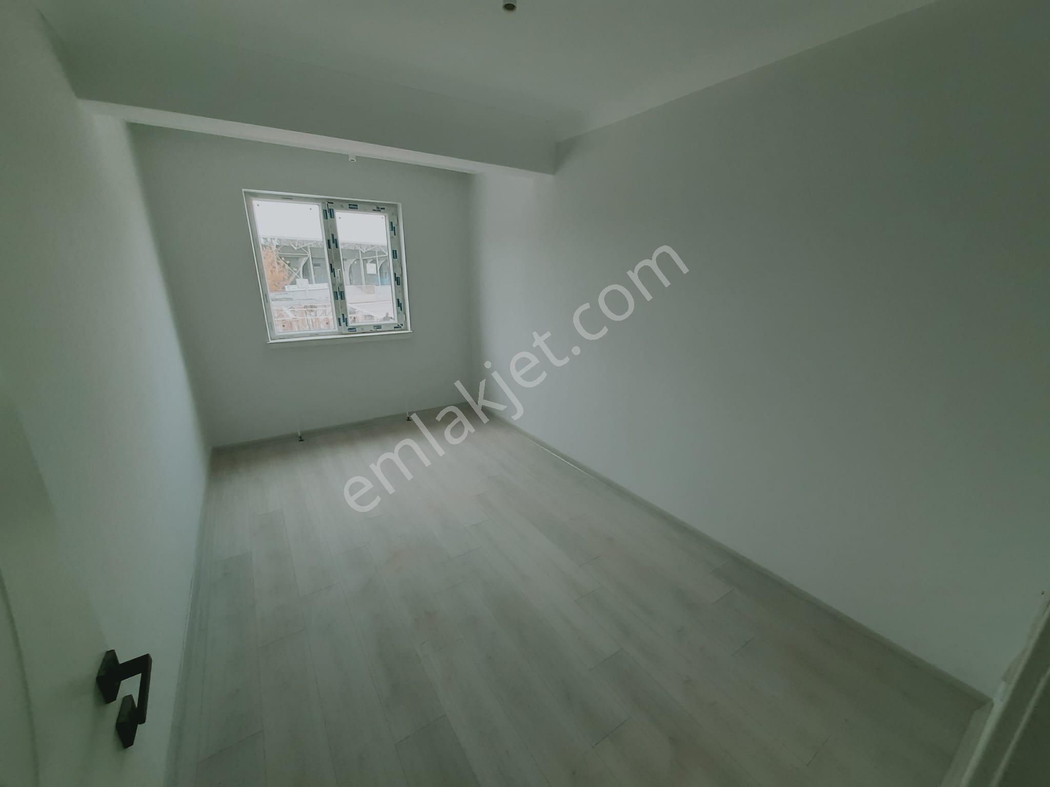 Demiröz'den Fevzi Çakmakta Katta Sıfır 3+1 Geniş Daire - Görsel 17