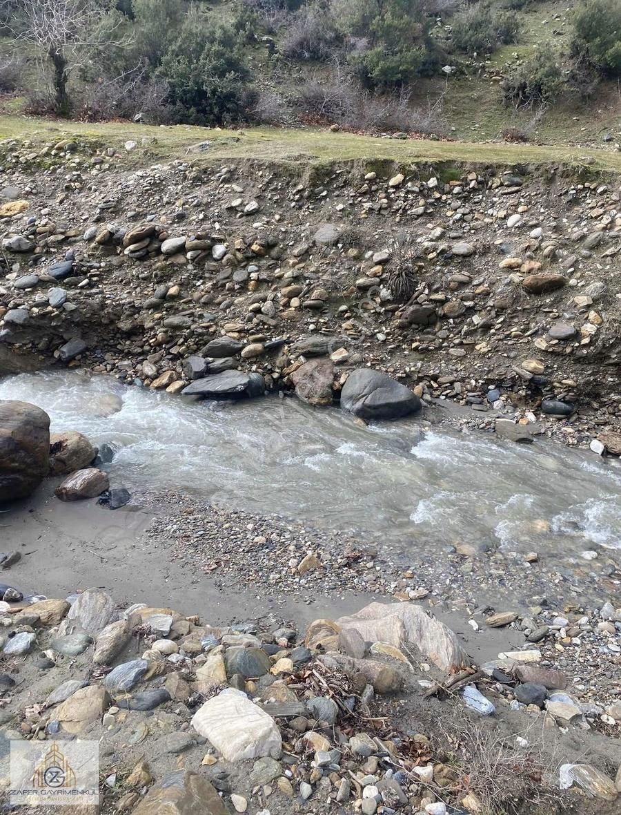 Akarsu Kenarı Muazzam Parsel Sizlerle....