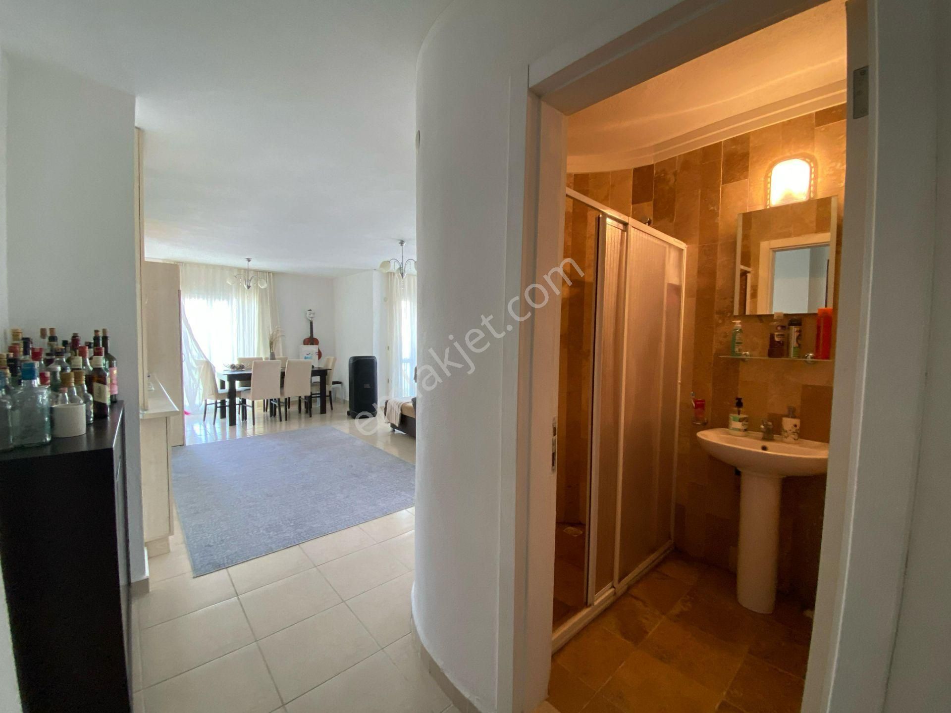 Didim Hisar Mahallesinde Havuzlu Site İçerisinde 1+1 Fırsat Daire - Görsel 8