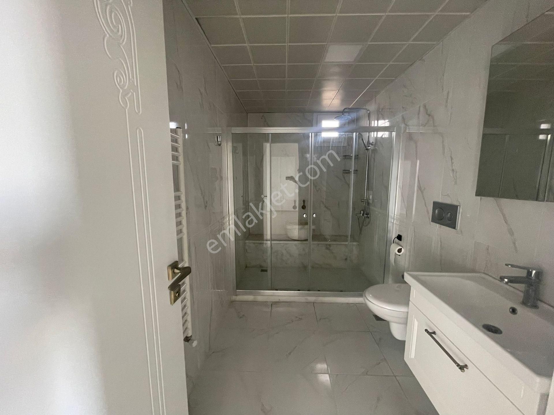 Silvan Yolu Üzeri Bahçeşehir Sitesinde Kiralık Dubleks Villa - Görsel 19