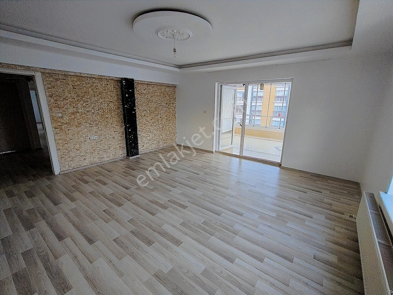 Feridun Çelik'de Full Yapılı Ebevyn Banyolu Geniş Kiralık Daire - Görsel 11