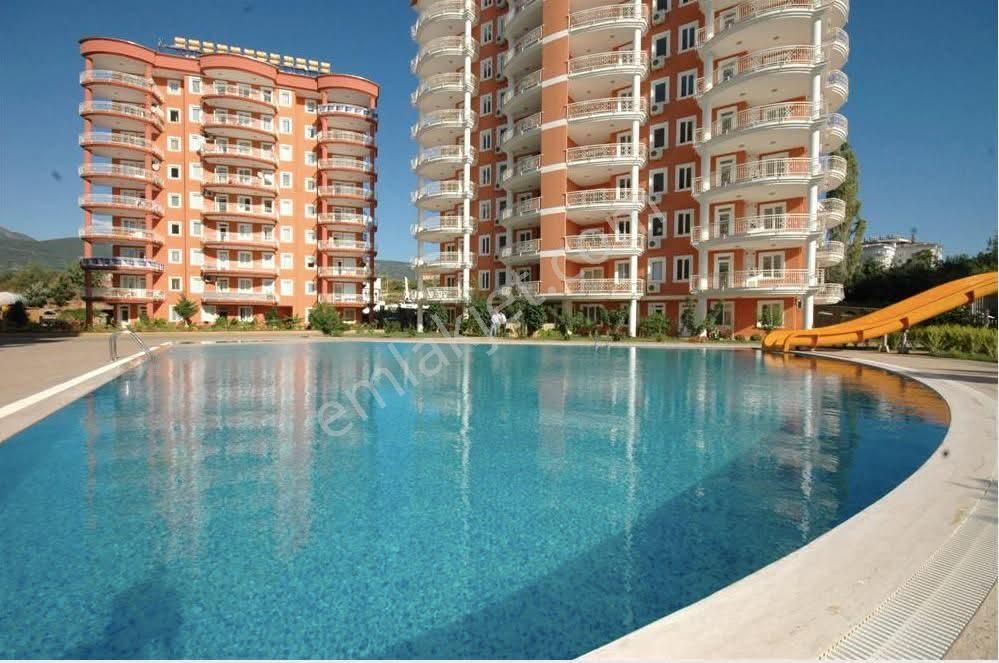 Alanya Tosmur | Kale & Deniz Manzaralı • Full Sosyal Tesisli • 2+1 Daire