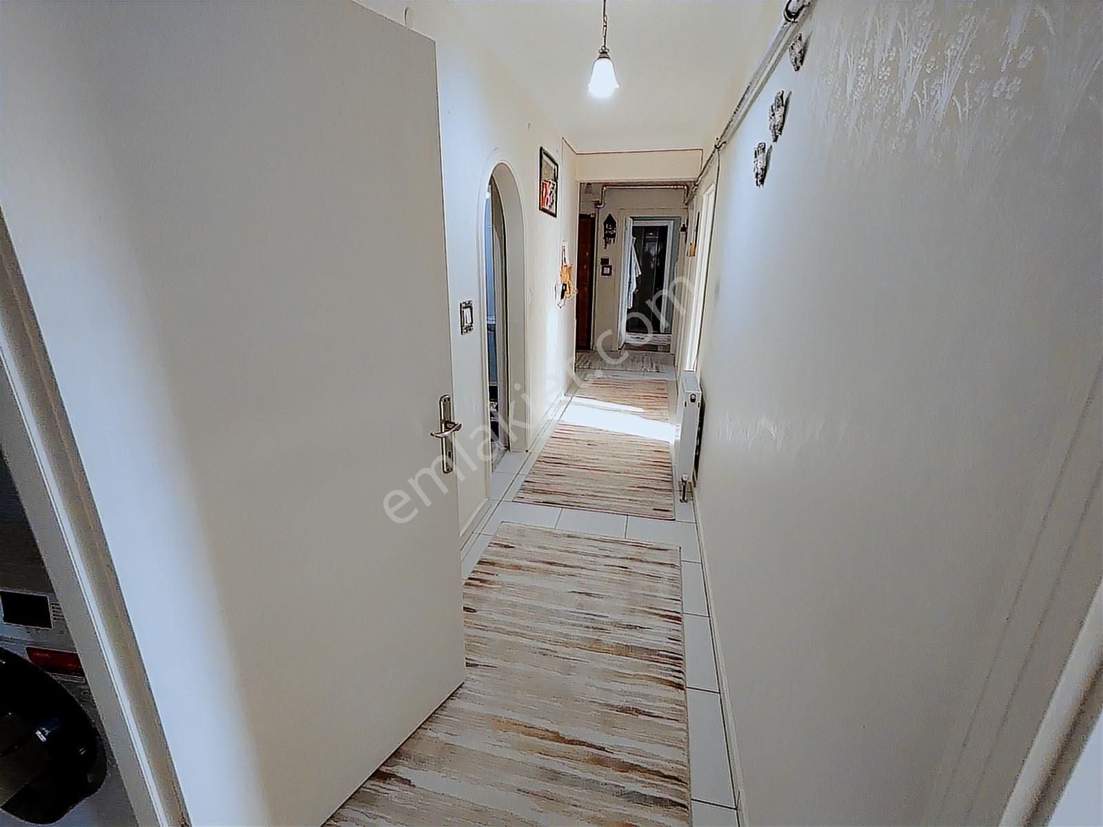 Vadikent Yakını Yapılı Ebeveyn Banyolu+kilerli Satılık 3+1 Daire - Görsel 8