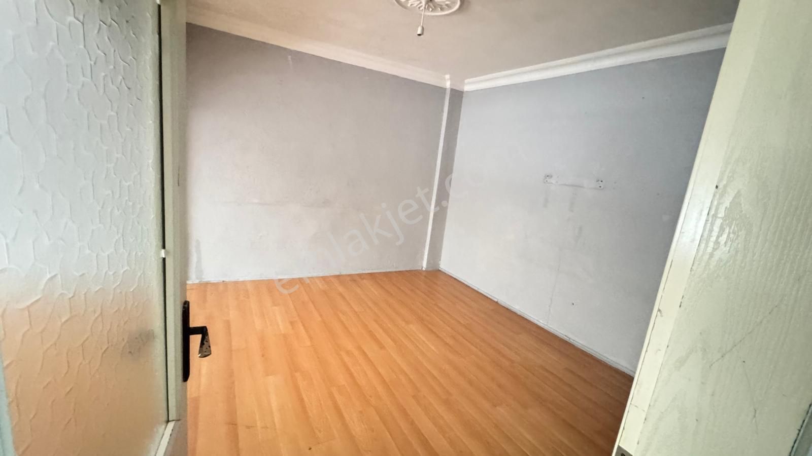 Üç Kardeşler'den İsmetpaşa Mh 2+1 110m2 Balkonlu Yüksek Giriş - Görsel 21