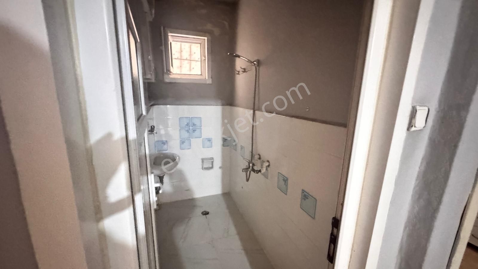 Üç Kardeşler'den İsmetpaşa Mh 2+1 110m2 Balkonlu Yüksek Giriş - Görsel 13