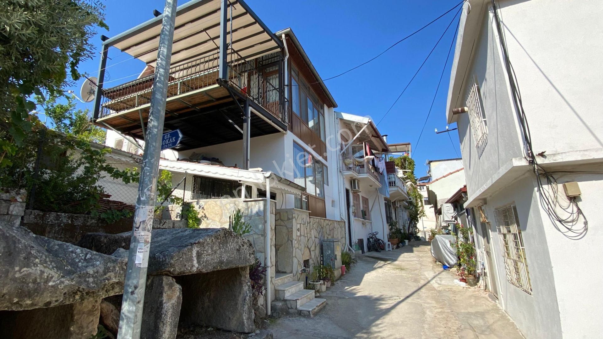 Fethiye Kesikkapı Merkezde Eşyalı 2+1 Müstakil Dubleks - Görsel 2