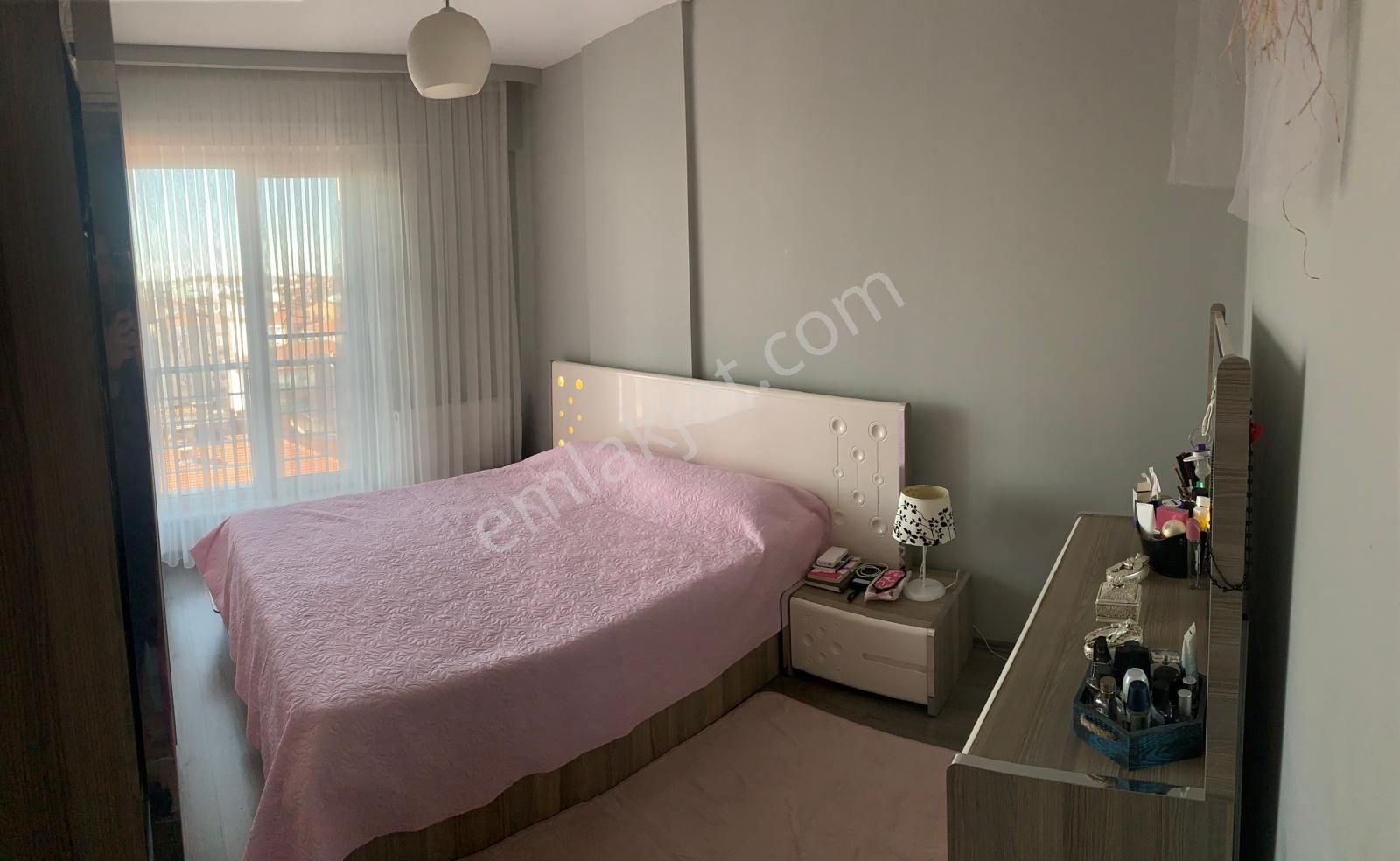 Edirne Fatih Mah. Gazi Ortaokulu Yanında 2+1 Satılık Daire - Görsel 7