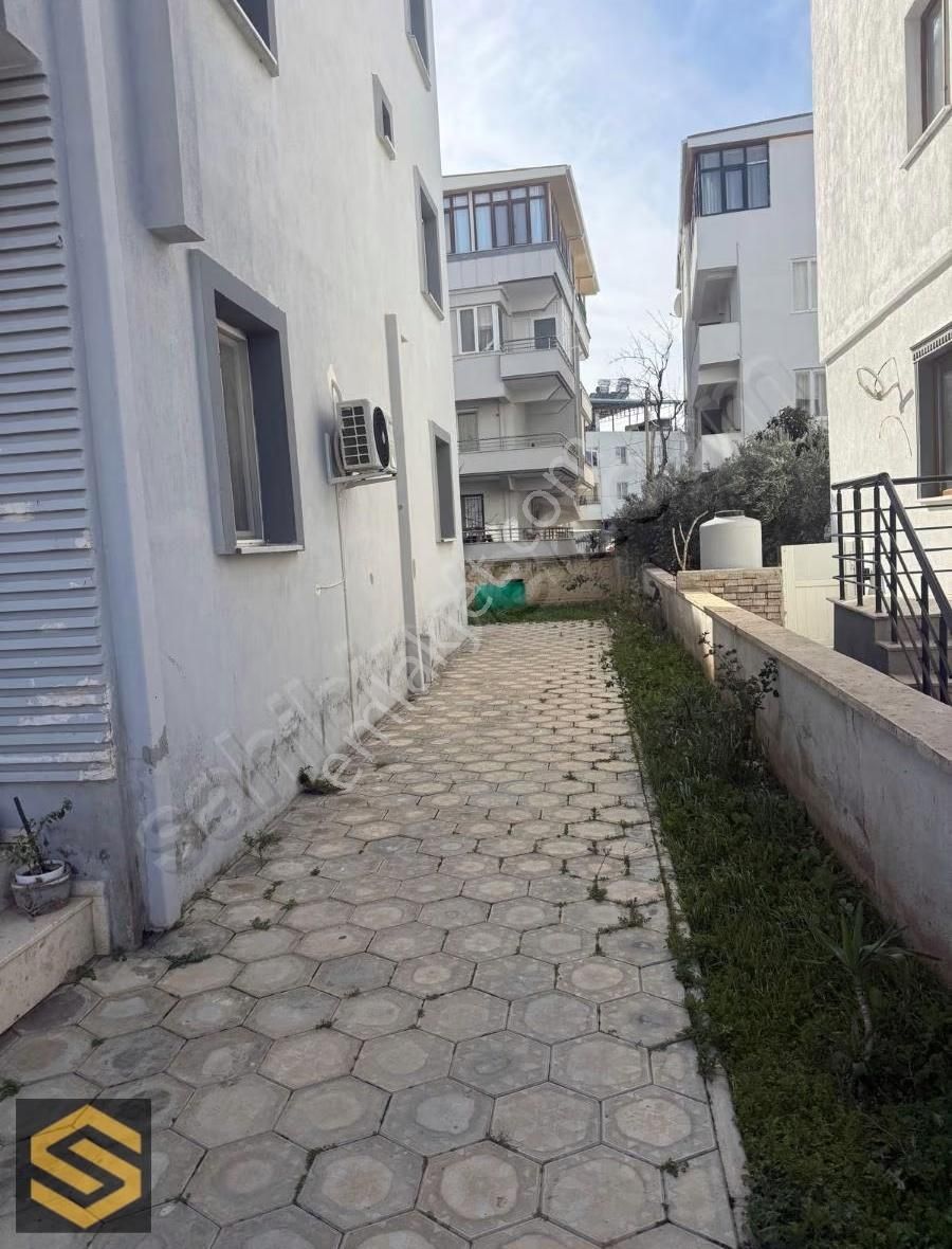 Didim'de Satılık 4 Yıllık Y.giriş Ön Cephe Geniş 1+1 Daire - Görsel 2