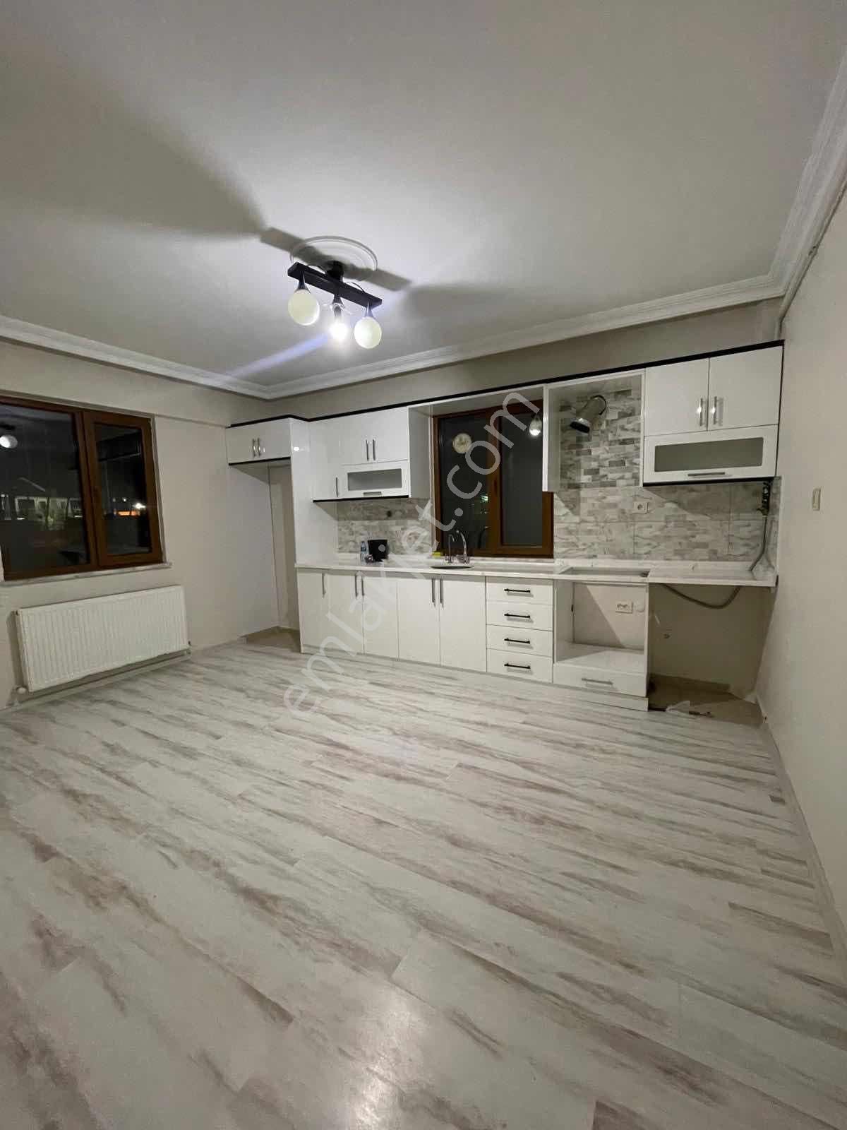 Anka Gm' Den Kozluca Yolu Cadde Üzeri 150.m2 Kiralık Daire