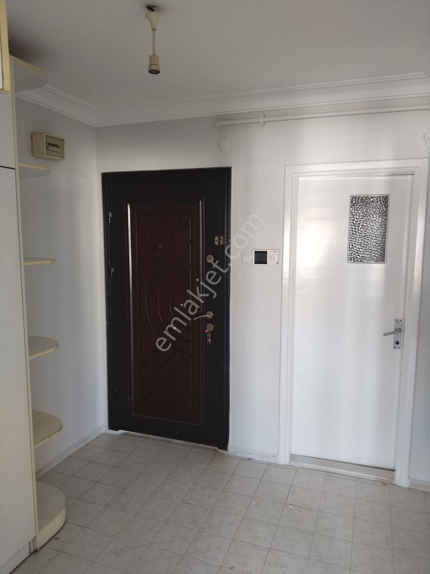 Rt Safir'den Konak Mah. Ferah 3+1 Kiralık Daaire - Görsel 8