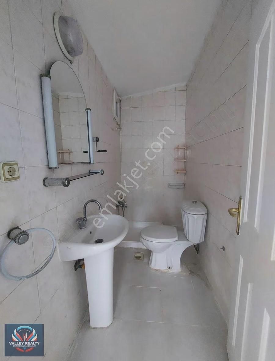 Valleyden Reşadiye Mah. Teraslı, Balkonlu 4+1 Satılık Dubleks!! - Görsel 21