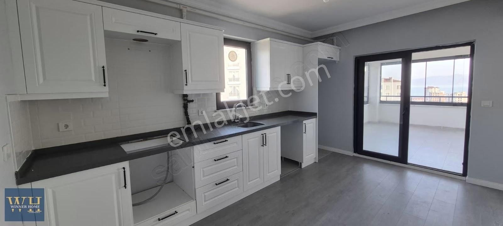 Evkaf Mahallesinde Deniz Manzaralı 3+1 Kiralık Daire - Görsel 33