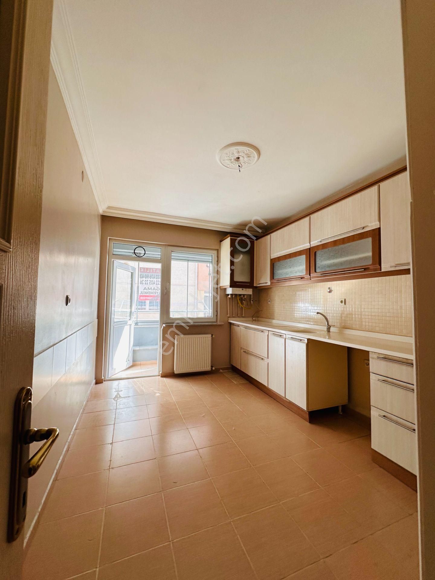 Gama Gayrimenkul'den Çok Ekonomik Geniş 2+1 10 Yaşında Satılık - Görsel 25