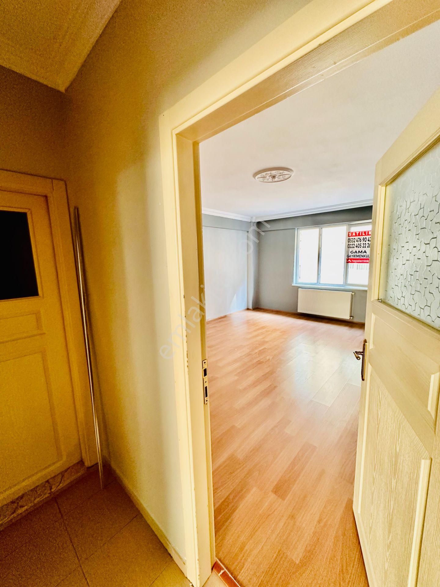 Gama Gayrimenkul'den Çok Ekonomik Geniş 2+1 10 Yaşında Satılık - Görsel 6