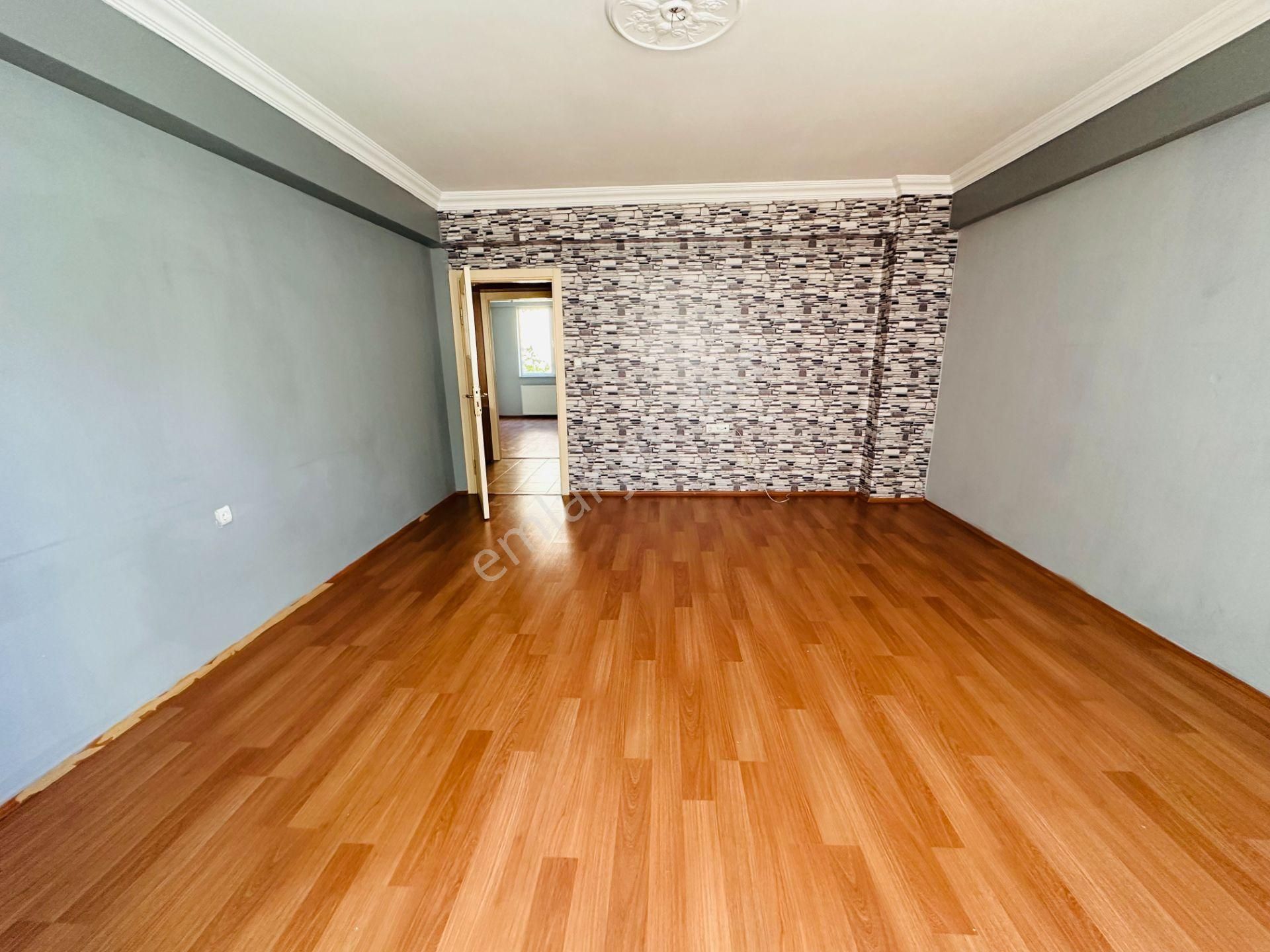 Gama Gayrimenkul'den Çok Ekonomik Geniş 2+1 10 Yaşında Satılık - Görsel 12