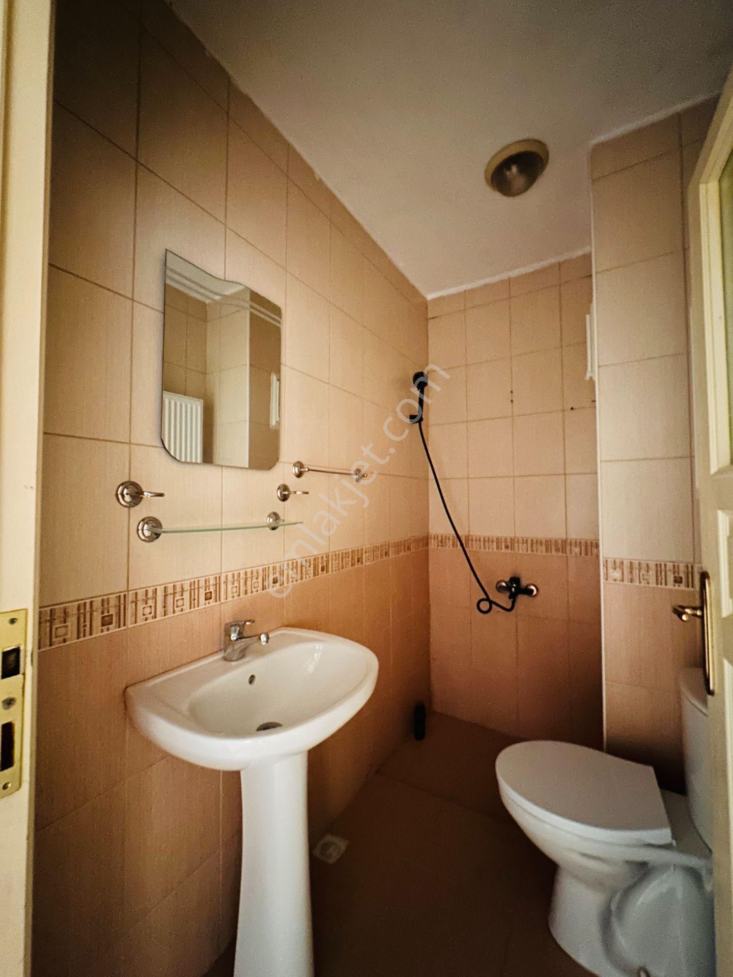 Gama Gayrimenkul'den Çok Ekonomik Geniş 2+1 10 Yaşında Satılık - Görsel 33